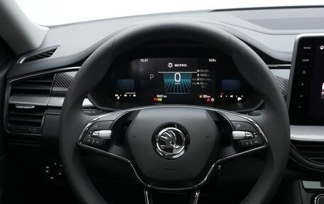 Skoda Kodiaq I, 2025 год, 3 600 008 рублей, 13 фотография