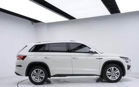 Skoda Kodiaq I, 2025 год, 3 600 008 рублей, 4 фотография
