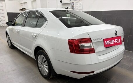 Skoda Octavia, 2018 год, 1 630 000 рублей, 5 фотография