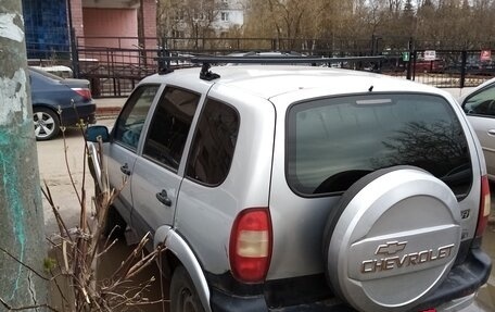 Chevrolet Niva I рестайлинг, 2004 год, 185 000 рублей, 5 фотография