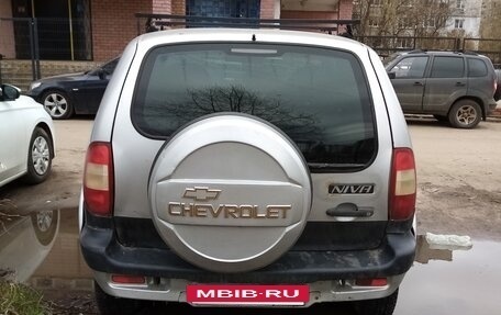 Chevrolet Niva I рестайлинг, 2004 год, 185 000 рублей, 4 фотография