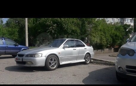 Honda Accord VII рестайлинг, 1999 год, 470 000 рублей, 21 фотография