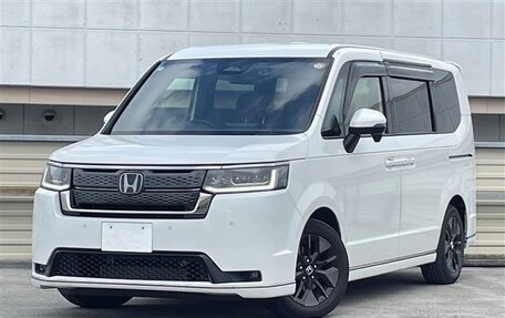 Honda Stepwgn, 2023 год, 2 342 000 рублей, 3 фотография