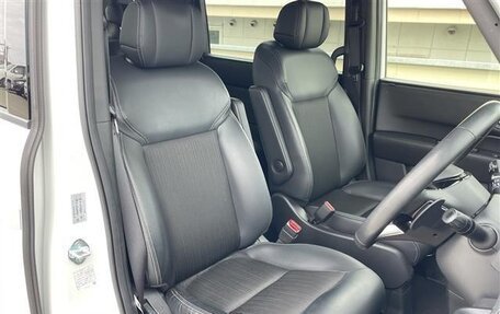 Honda Stepwgn, 2023 год, 2 342 000 рублей, 9 фотография