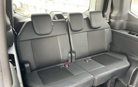 Honda Stepwgn, 2023 год, 2 342 000 рублей, 22 фотография