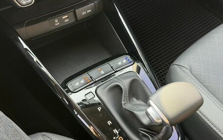 KIA Stonic, 2020 год, 1 284 000 рублей, 12 фотография