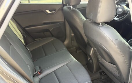 KIA Stonic, 2020 год, 1 284 000 рублей, 16 фотография