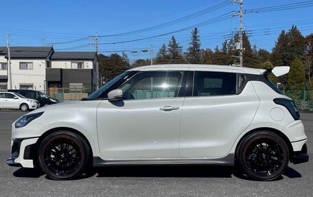 Suzuki Swift V, 2022 год, 1 062 000 рублей, 9 фотография