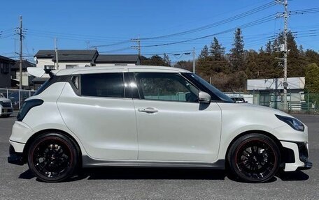 Suzuki Swift V, 2022 год, 1 062 000 рублей, 8 фотография