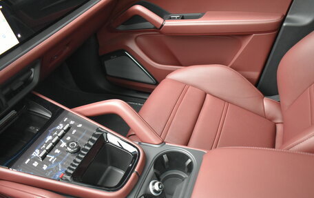 Porsche Cayenne III, 2026 год, 19 999 000 рублей, 20 фотография