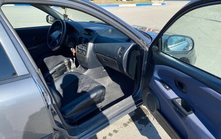 Mitsubishi Carisma I, 2003 год, 435 000 рублей, 9 фотография