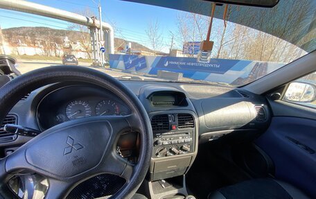 Mitsubishi Carisma I, 2003 год, 435 000 рублей, 6 фотография