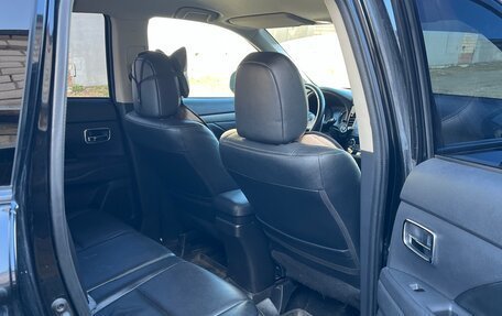 Mitsubishi Outlander III рестайлинг 3, 2013 год, 1 240 000 рублей, 17 фотография