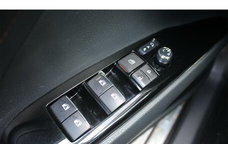 Toyota Camry, 2018 год, 2 470 000 рублей, 20 фотография