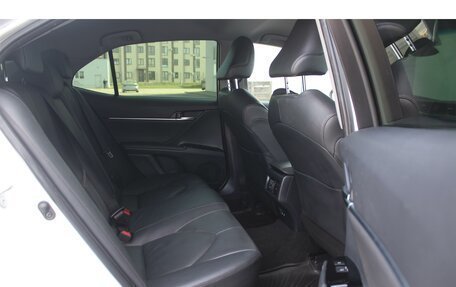 Toyota Camry, 2018 год, 2 470 000 рублей, 14 фотография