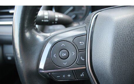 Toyota Camry, 2018 год, 2 470 000 рублей, 23 фотография