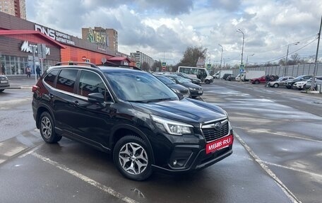 Subaru Forester, 2019 год, 3 000 000 рублей, 9 фотография
