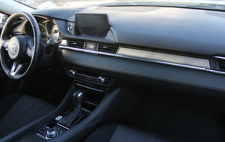 Mazda 6, 2019 год, 2 412 000 рублей, 11 фотография