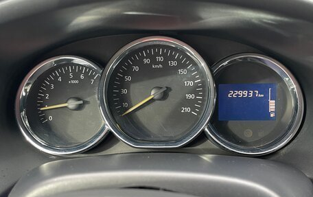 Renault Logan II, 2014 год, 550 000 рублей, 11 фотография