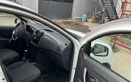 Renault Logan II, 2014 год, 550 000 рублей, 5 фотография