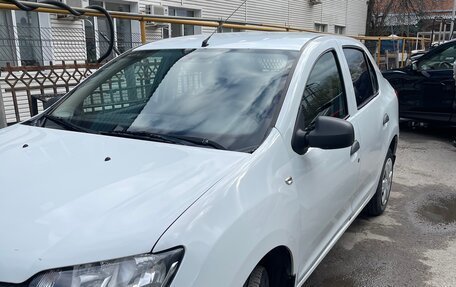 Renault Logan II, 2014 год, 550 000 рублей, 2 фотография