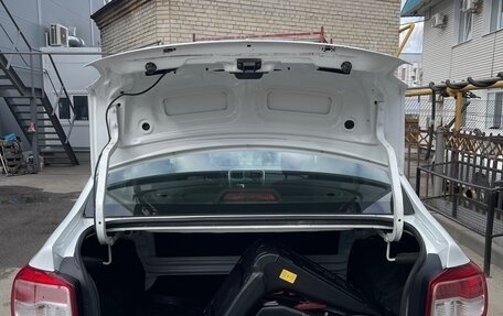 Renault Logan II, 2014 год, 550 000 рублей, 10 фотография