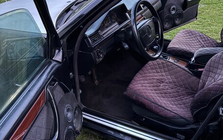 Mercedes-Benz E-Класс, 1995 год, 280 000 рублей, 4 фотография