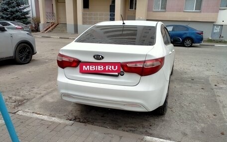 KIA Rio III рестайлинг, 2014 год, 700 000 рублей, 8 фотография