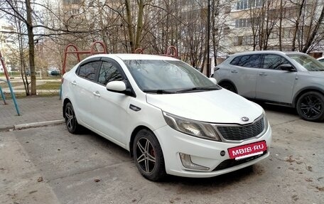 KIA Rio III рестайлинг, 2014 год, 700 000 рублей, 9 фотография