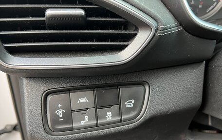 Hyundai Santa Fe IV, 2018 год, 2 890 000 рублей, 9 фотография