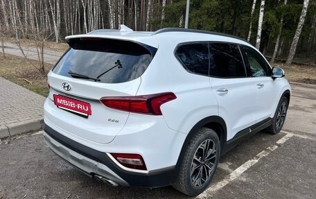 Hyundai Santa Fe IV, 2018 год, 2 890 000 рублей, 15 фотография