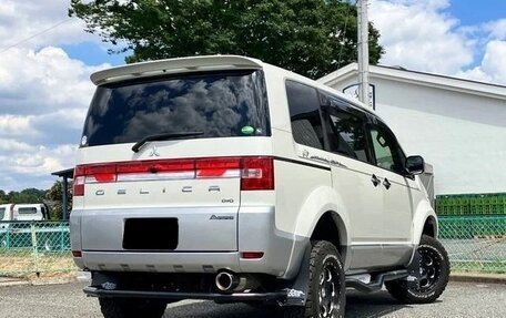 Mitsubishi Delica D:5 I, 2018 год, 2 155 000 рублей, 3 фотография