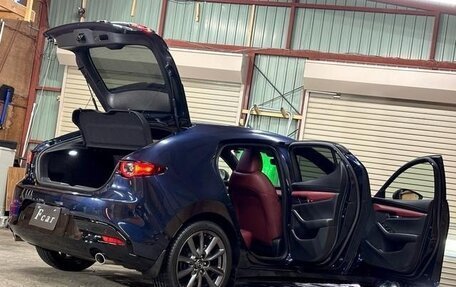 Mazda 3, 2020 год, 1 350 116 рублей, 12 фотография