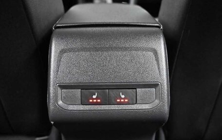 Volkswagen Jetta VII, 2023 год, 1 660 000 рублей, 16 фотография