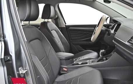 Volkswagen Jetta VII, 2023 год, 1 660 000 рублей, 13 фотография