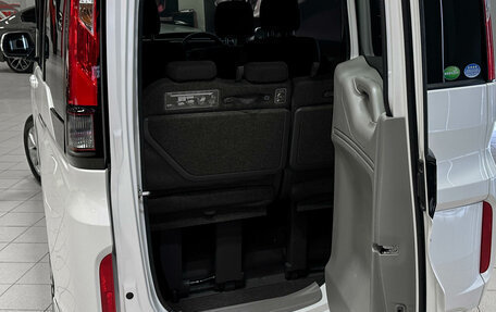 Honda Stepwgn IV, 2015 год, 1 670 000 рублей, 15 фотография