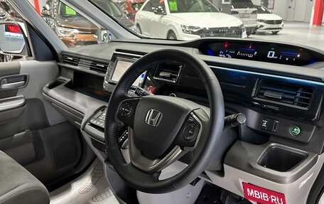 Honda Stepwgn IV, 2015 год, 1 670 000 рублей, 19 фотография
