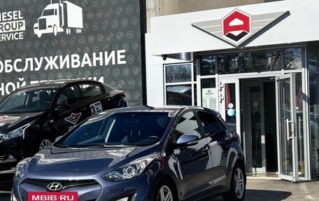 Hyundai i30 II рестайлинг, 2012 год, 1 050 000 рублей, 3 фотография