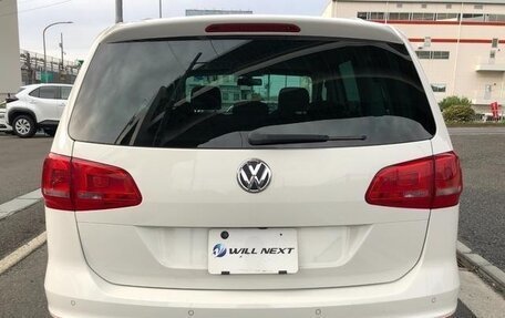 Volkswagen Sharan II, 2013 год, 880 000 рублей, 6 фотография
