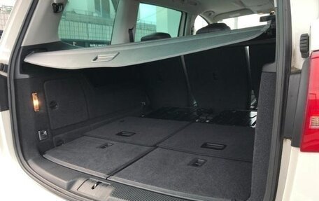 Volkswagen Sharan II, 2013 год, 880 000 рублей, 15 фотография