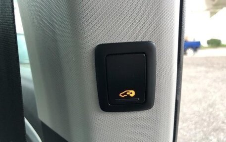 Volkswagen Sharan II, 2013 год, 880 000 рублей, 21 фотография