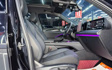 Volkswagen Tiguan, 2026 год, 4 400 001 рублей, 14 фотография