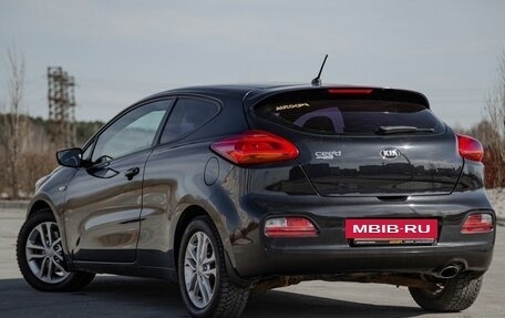 KIA cee'd III, 2015 год, 999 000 рублей, 2 фотография