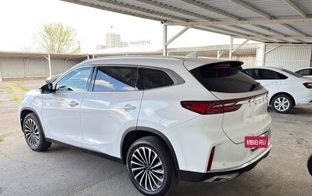 CheryExeed TXL, 2021 год, 1 845 000 рублей, 3 фотография