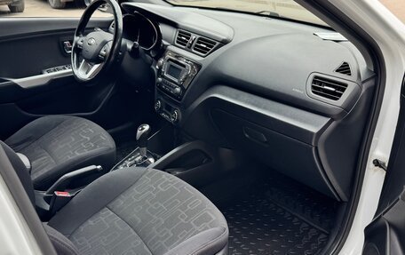 KIA Rio III рестайлинг, 2013 год, 1 089 000 рублей, 10 фотография