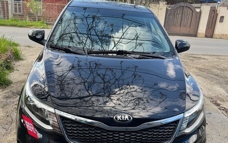 KIA Rio III рестайлинг, 2015 год, 930 000 рублей, 3 фотография