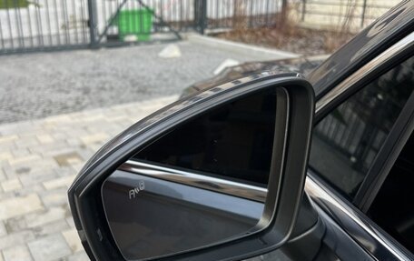 Volkswagen Tiguan II, 2018 год, 2 270 000 рублей, 3 фотография