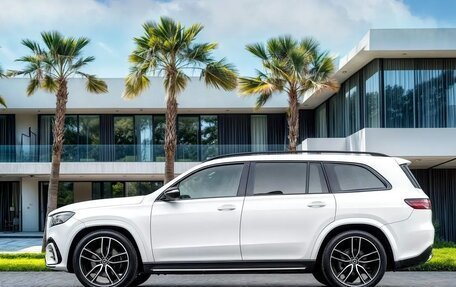 Mercedes-Benz GLS, 2024 год, 13 131 000 рублей, 4 фотография