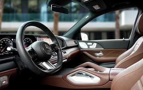 Mercedes-Benz GLS, 2024 год, 13 131 000 рублей, 8 фотография