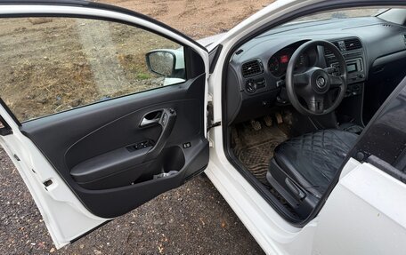 Volkswagen Polo VI (EU Market), 2013 год, 450 000 рублей, 5 фотография